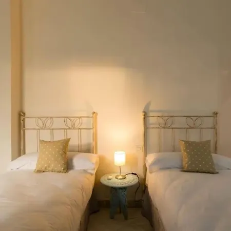 Atico Terraza Privada. Centro Ciudad 아파트